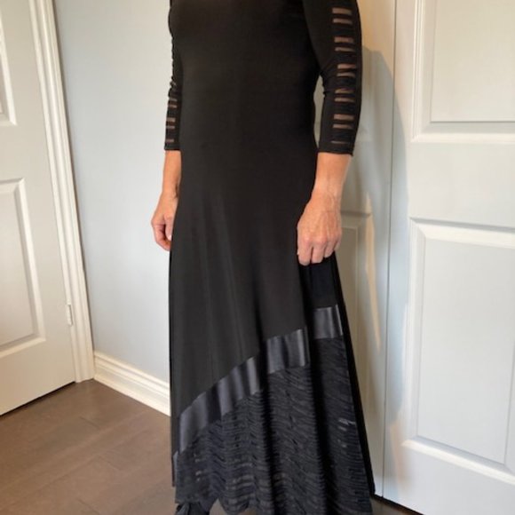 Joseph Ribkoff Maxi Dress; size 6; excellent condition - Picture 6 of 6